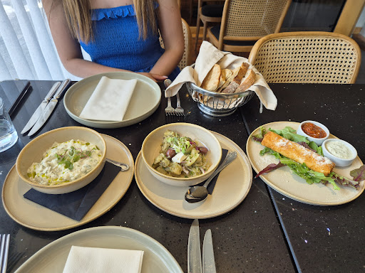 Photo of Vourla - 3-5, The Colonnade, St Albans AL3 4DD